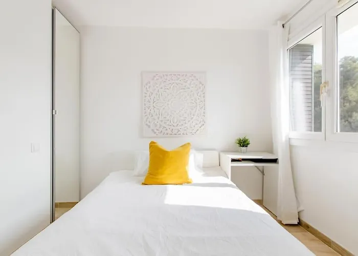 Séjour chez l'habitant Private In Renovated - Tram 1 Min Walk